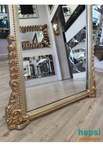 Matmazel Model Platin Altın Renk Varaklı Ayaklı Boy Aynası