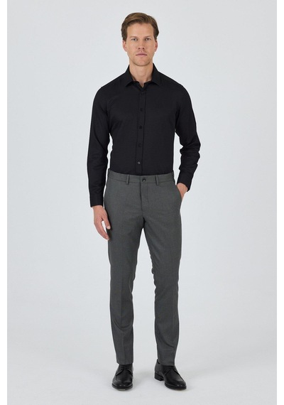 İmza Siyah Filafil Yan Cep Açık Paça Slim Fit Ayarlanabilir Kemer Pantolon 1003250123 Siyah İmza Siyah Filafil Yan Cep Açık Paça Slim Fit Ayarlanabilir Kemer Pantolon 1003250123 Siyah