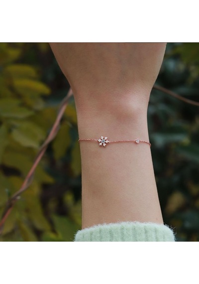 Kar Tanesi Zirkon Taşlı Mine İşli Rose Gold Kaplama Gümüş Bileklik Gümüş