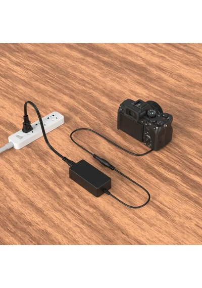Smallrig 4268b Sony Np-fz100 İçin Güç Adaptörlü Sahte Batarya