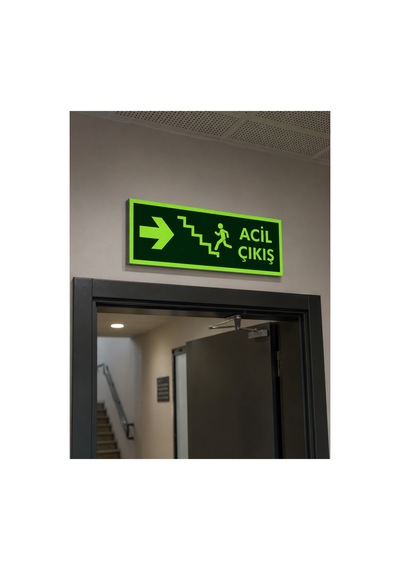 Acil Çıkış Yukarı Merdiven Yön Levhası Fotolümenli Pvc 12x30 Cm Uv Baskı Kolay Montaj