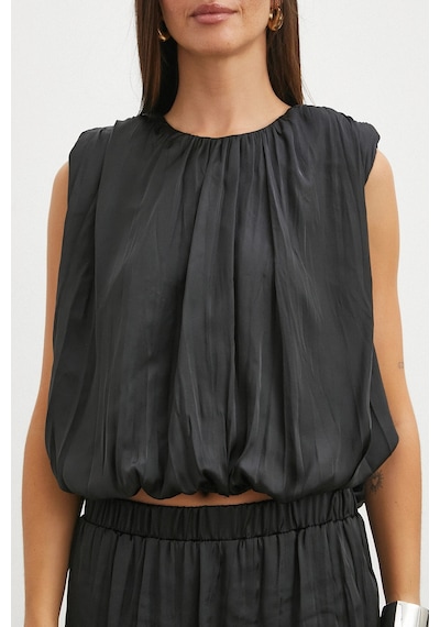 Uterpe Pileli Kolsuz Crop Bluz Siyah