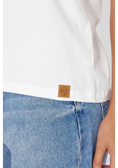 Yapay Zeka Tasarım Sırt Aplike Özel Baskılı %100 Pamuklu Penye Regular Fit T-shirt Pikasso2 Beyaz