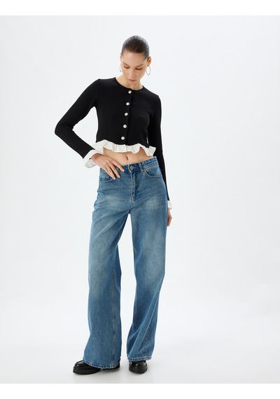Koton Crop Hırka Düğmeli Fırfır Detaylı Bisiklet Yaka Slim Fit Siyah 5wal90024ık Siyah