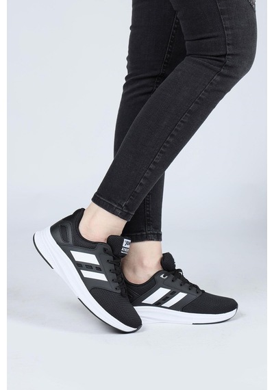 Jump 29964 Siyah Beyaz 36-40 Memory Foam Unisex Spor Siyah&beyaz