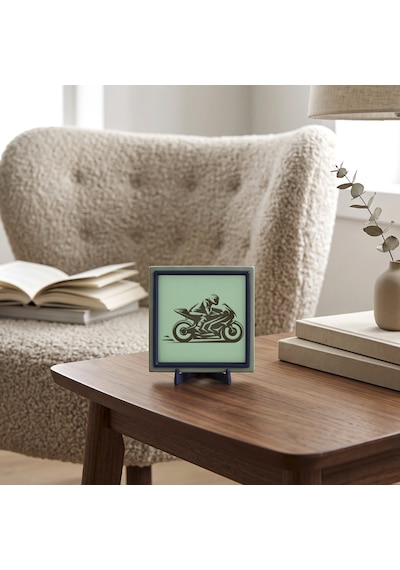 Yarış Motoru Motifli Özel Tasarım Dekoratif Obje, Yaşam Alanınız İçin Modern Ve Enerjik 10x10 Cm