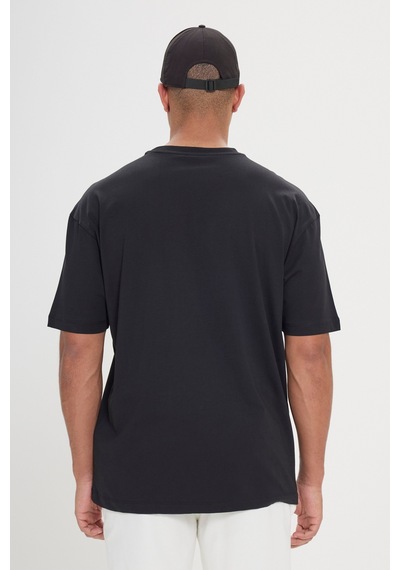 Ac&Co / Altınyıldız Classics Erkek Koyu Sıyah Long Fit Dar Kesim Bisiklet Yaka Baskılı Tişört Siyah Ac&Co / Altınyıldız Classics Erkek Koyu Sıyah Long Fit Dar Kesim Bisiklet Yaka Baskılı Tişört Siyah
