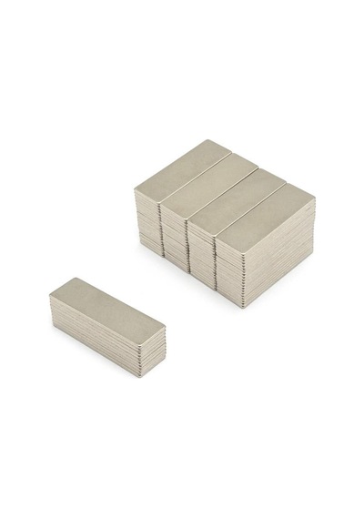 Magneteksan Güçlü Neodyum Mıknatıs 30x10x1 Mm Dikdörtgen N35 Kalite, Ultra Güçlü Manyetik Plaka Mıknatıs