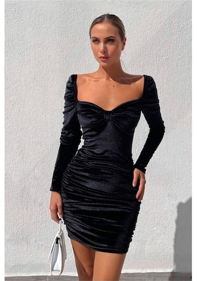 Lior Design Kadın Modern Kadife Kumaş Kalp Yaka Büzgülü Abiye Elbise Siyah