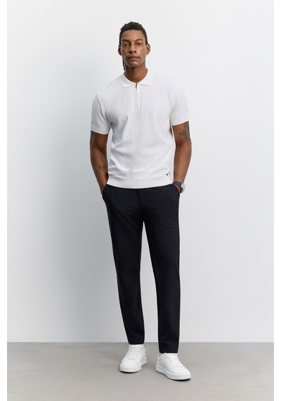 Avva Erkek Siyah Polo Yaka Fermuarlı Kolay Ütülenen Kırışmaz Regular Fit Triko T-shirt A62y5007 Ekru Avva Erkek Siyah Polo Yaka Fermuarlı Kolay Ütülenen Kırışmaz Regular Fit Triko T-shirt A62y5007 Ekru