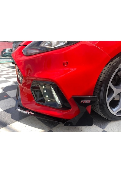 Focus 3 Rs Body Kit -fibersan Tuning