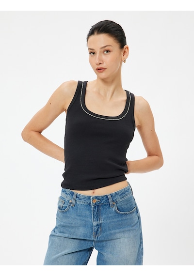 Koton Askılı Tişört Taşlı Fitilli U Yaka Pamuklu Slim Fit Siyah 5wak10058ek Siyah