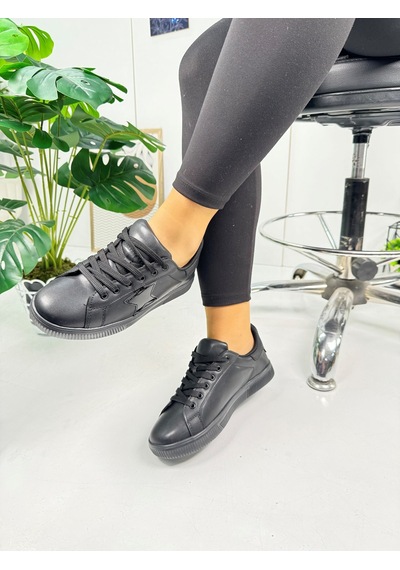 Günlük Kadın Sneaker Bağcıklı Yıldız Detaylı Tırtıklı Taban Oval Burunlu Rahat Spor Ayakkabı 602 Siyah Günlük Kadın Sneaker Bağcıklı Yıldız Detaylı Tırtıklı Taban Oval Burunlu Rahat Spor Ayakkabı 602 Siyah