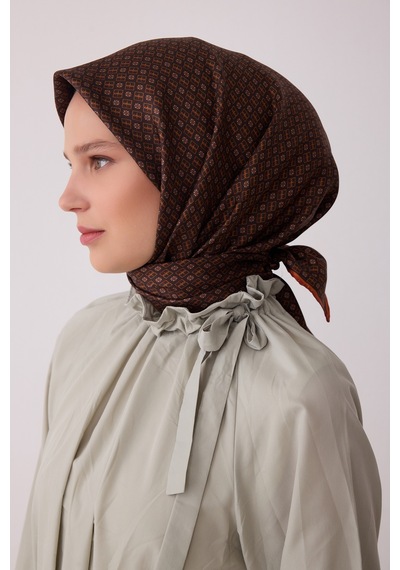 Belli Monogram Desen %100 Twill İpek Eşarp Be18 Kiremit-kahve