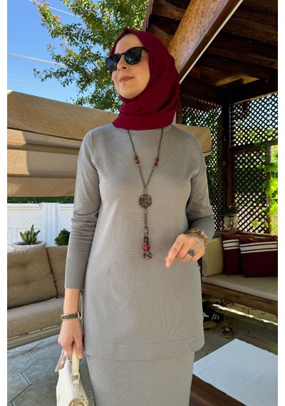 Rabia Şamlı Sezen Triko Takım Gri Çok Renkli