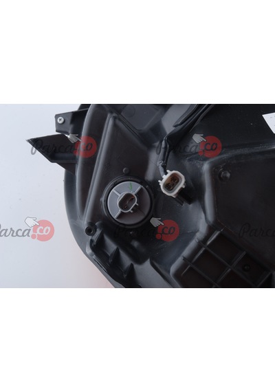 Mıtsubıshı L200 2015-2018 Sol Far Koyu Sarı Sinyal(Motor Takılır)