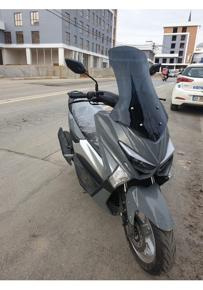 Motocam Volta Apec Apx5 Ön Cam 2023-2026 Model 68cm Siyah Renkli 4mm Orta Boylu