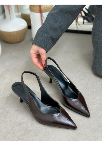 Ervanın Butiği Kahve Parlak Deri Ketty Kadın Lastik Detay Topuklu Stiletto-6085 Kahve Parlak Cilt