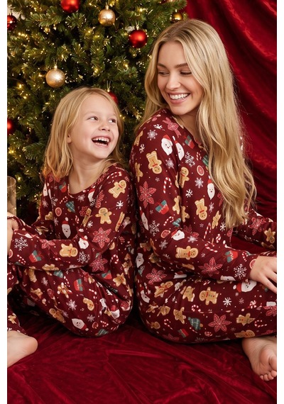 Siyah İnci Yılbaşı Temalı Desenli Termal Kumaşlı Ultra Soft Yumuşak Örme Pijama Takımı 26226922 Bordo Siyah İnci Yılbaşı Temalı Desenli Termal Kumaşlı Ultra Soft Yumuşak Örme Pijama Takımı 26226922 Bordo