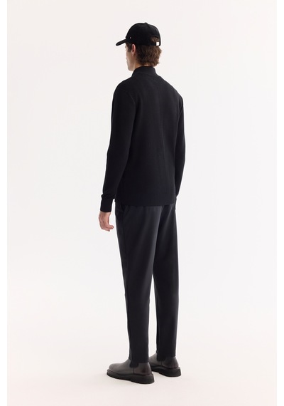 Avva Erkek Siyah Dik Yaka Fermuarlı Pamuklu Soft Touch Dokulu Regular Fit Hırka A52y5181