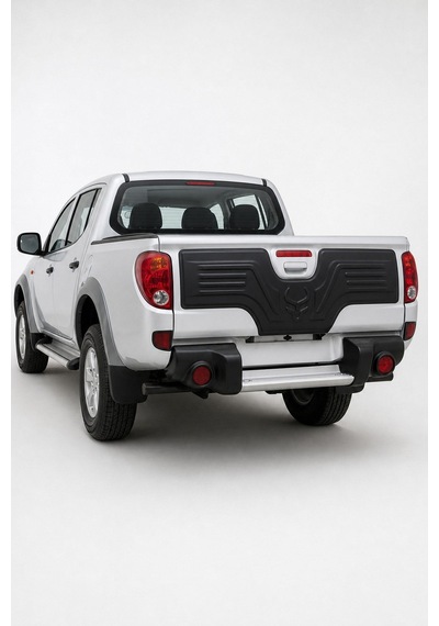 Mitsubishi L200 2015-2019 Uyumlu Arka Bagaj Kapağı Kaplaması 1 Parça Abs Mat Siyah