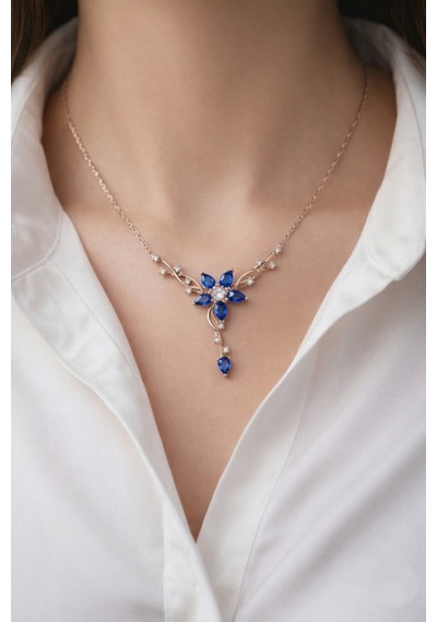 Çekirdekjewelry 925 Ayar Gümüş Safir Taşlı Sarmaşık Kolye Rose