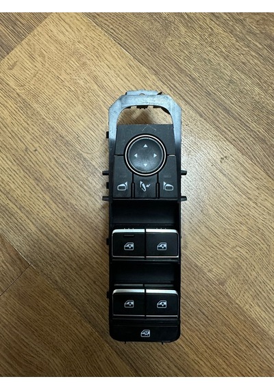 Nissan Qashqai Ön Sol Cam Düğme 2022-2026 25401-6ub3a