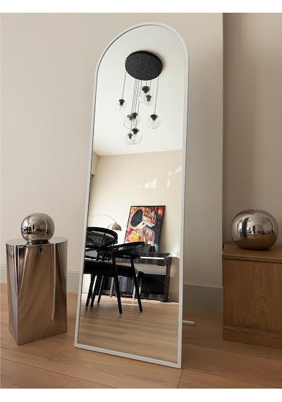 Effe Beyaz Metal Çerçeveli 160x40 Cm Oval Ayaklı Boy Aynası