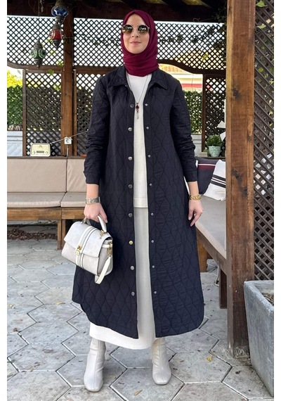 Rabia Şamlı Elmas Kapitone Kap Siyah Normal