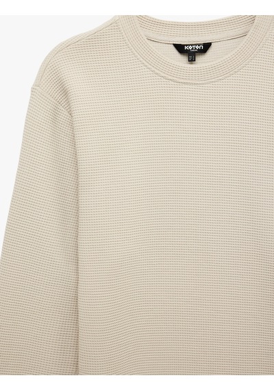 Koton Pamuklu Uzun Kollu Dokulu Basic Bisiklet Yaka Sweatshirt Bej 7wam70014mk Ekru