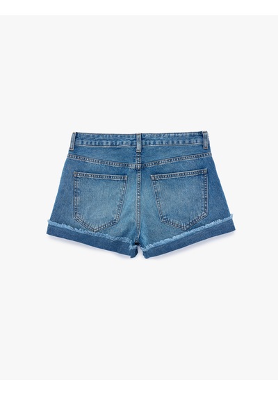 Koton Pamuklu Düğmeli Normal Bel Katlı Paça Mini Denim Şort Orta İndigo 6sal40231md