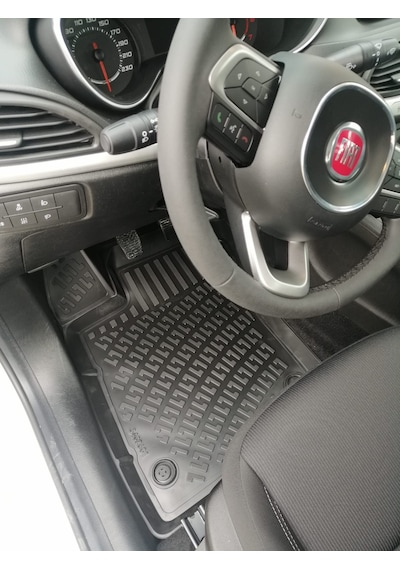 Fiat Egea Sedan 3D Havuzlu Paspas Rizline Marka
