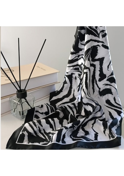 Lente Aksesuar Kadın Çok Renkli Sanatsal Çizgili Premium Kalite İpek Saten Fular 55x55cm Zebra Desen