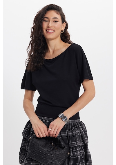 Tudors Kadın Slim Fit Dar Kesim Kısa Kollu Kayık Yaka Siyah Tişört-50564