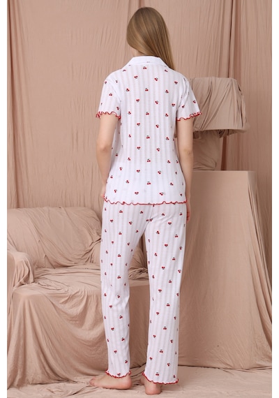 Wordex Mirano 1702 Kiraz Desenli Pointel İnce Kumaş Düğmeli Kısa Kollu Kadın Pijama Takımı Beyaz Wordex Mirano 1702 Kiraz Desenli Pointel İnce Kumaş Düğmeli Kısa Kollu Kadın Pijama Takımı Beyaz