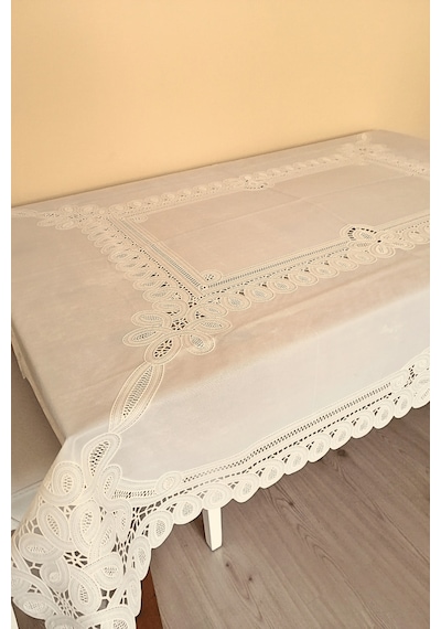 Dantel Motifli Muşamba Masa Örtüsü 120 X 150 Cm - Krem Renk-halka