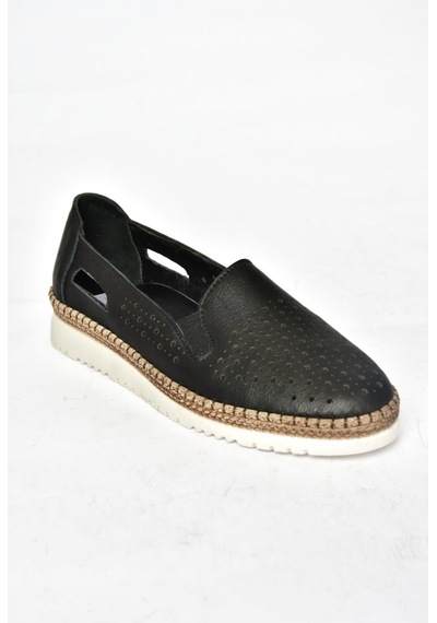 Fox Shoes P555501103 Siyah Hakiki Deri Kadın Ayakkabı 001