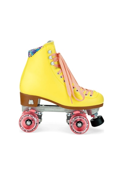 Moxi Beach Bunny Strawberry Lemonade Quad Paten