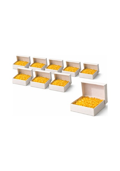 Beyaz Karton Takı Kutusu 9,5x9,5x2 Cm Kapaklı Model 5 Adet + Sarı Kırpık Kağıtlı