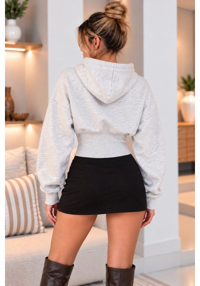 Lima Gri Kadın Kapüşonlu Fermuarlı Crop Sweatshirt Beli Korse Detaylı Uzun Kollu Oversize Sweat Lima Gri Kadın Kapüşonlu Fermuarlı Crop Sweatshirt Beli Korse Detaylı Uzun Kollu Oversize Sweat