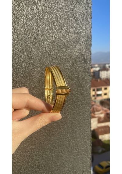 Üç Sıra Hasır Kelepçe Altın Bilezik