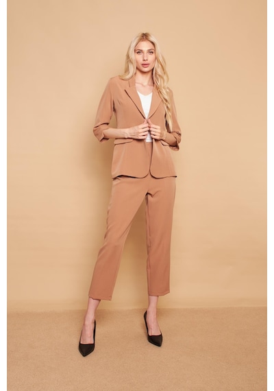 Yakalı Tek Düğmeli Kapri Kollu Kolu Yırtmaçlı Hafif Likralı Kumaş Blazer Ofis Ceket-camel CAMEL Yakalı Tek Düğmeli Kapri Kollu Kolu Yırtmaçlı Hafif Likralı Kumaş Blazer Ofis Ceket-camel CAMEL