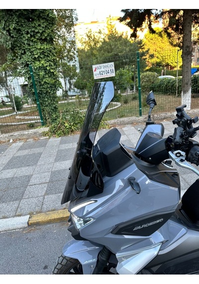 Motocam Rks Blade 350 Ön Cam 2023-2026 Model 75cm Füme Renkli 4mm Uzun