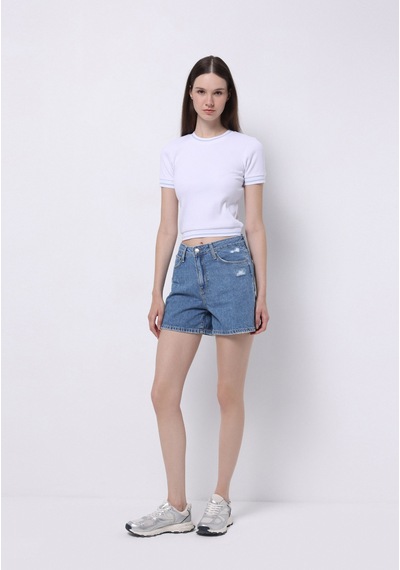 Colin's Colins Slim Fit Yuvarlak Yaka Düz Kadın Beyaz Kısa Kol Tişört Cl1074597 Q1.v1 Wht Beyaz