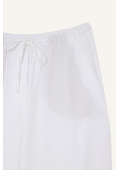 DeFacto Wide Leg Çift Cepli Yüksek Bel Geniş Paça Beyaz Palazzo Pantolon F2662AX25SMWT34