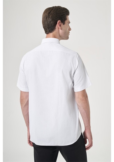 İmza Beyaz-lacivert Düğmeli Yaka Kısa Kol Cepli Comfort Fit Pamuklu Gömlek 1004260185 Beyaz - Lacivert
