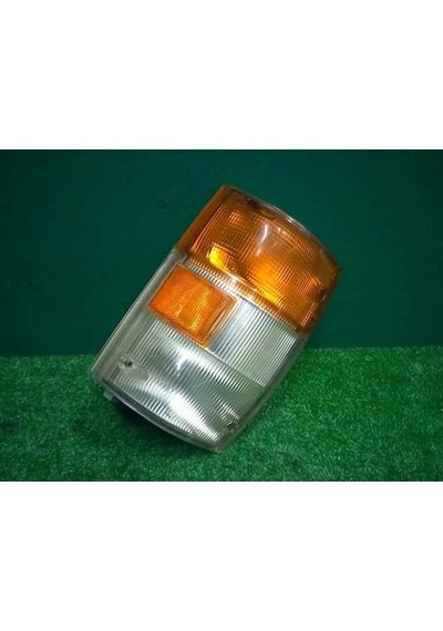 Japon Turkuaz 4.8 D 2001-2004 Far Sağ . Oem No:8978550032