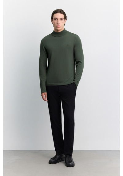 Avva Erkek Haki Yarım Balıkçı Yaka Rayon Tüylenmeyen Basic Regular Fit Triko Kazak B005151