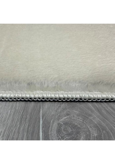 Krem Fluffy Oval Post Peluş Halı Antibakteriyel Kaymaz Taban