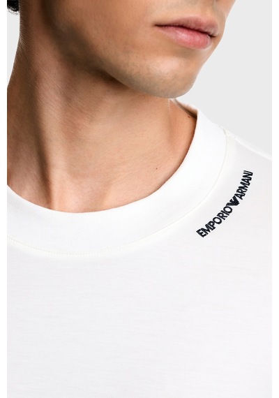 Emporio Armani İpek Karışımlı Bisiklet Yaka Uzun Kollu T Shirt Erkek T Shirt Em006771 Af13721 U0003 Beyaz Emporio Armani İpek Karışımlı Bisiklet Yaka Uzun Kollu T Shirt Erkek T Shirt Em006771 Af13721 U0003 Beyaz